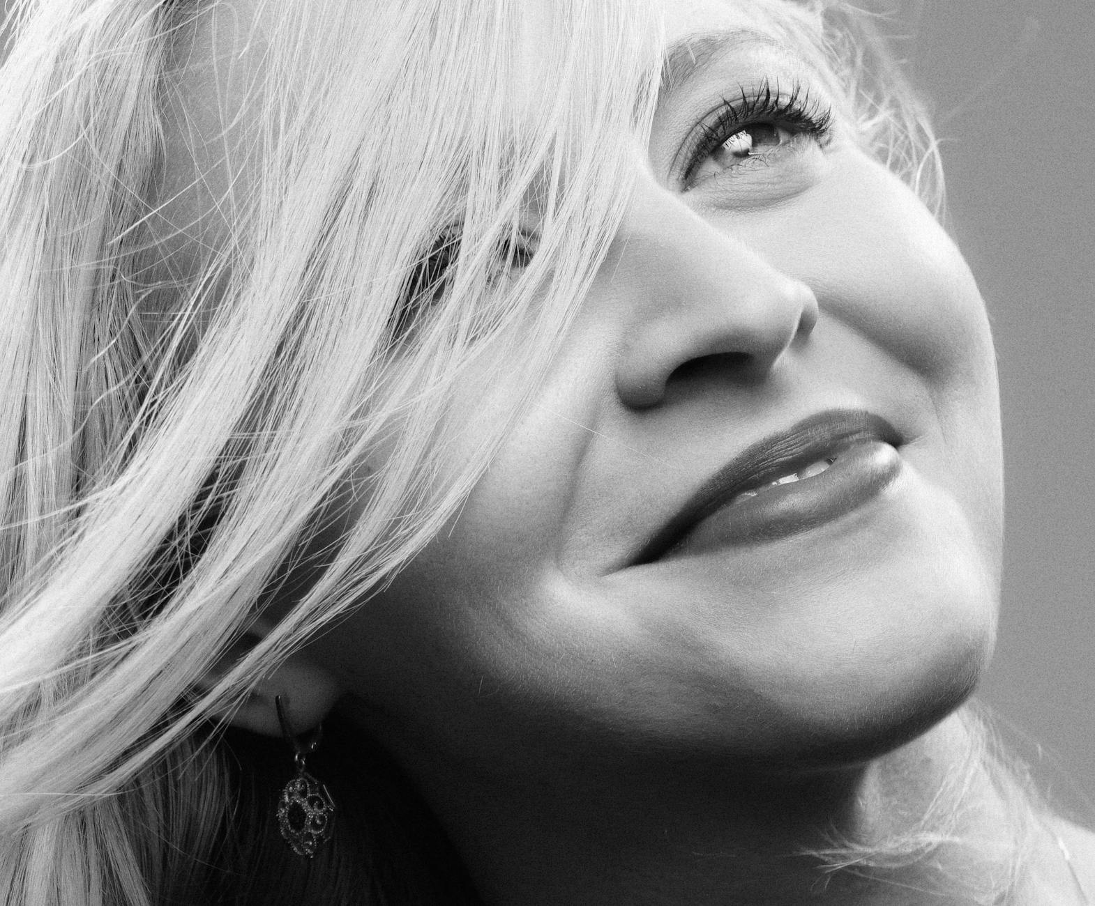 Jennifer Aniston Net Worth 2026: $320M Breakdown
