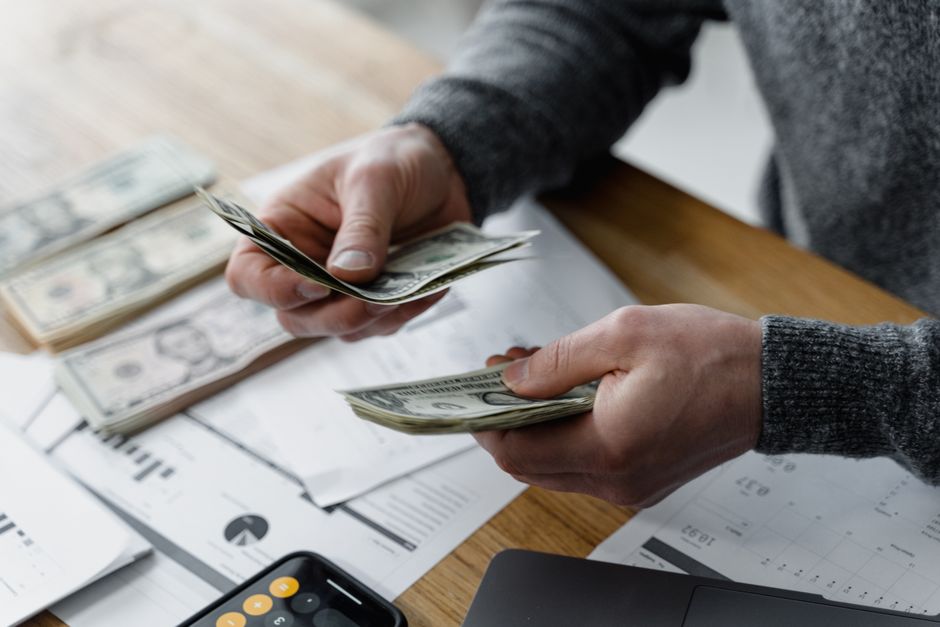 50/30/20 Budget Rule in 2026: Adjust for Inflation