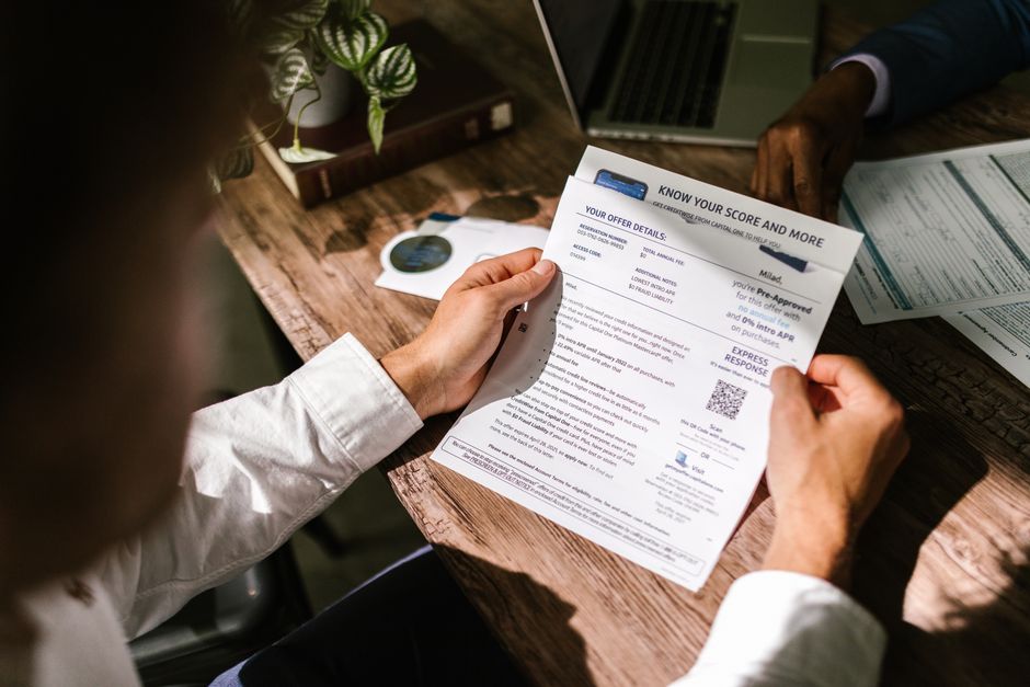 Charles Schwab Review 2026: Best for Beginners & Traders