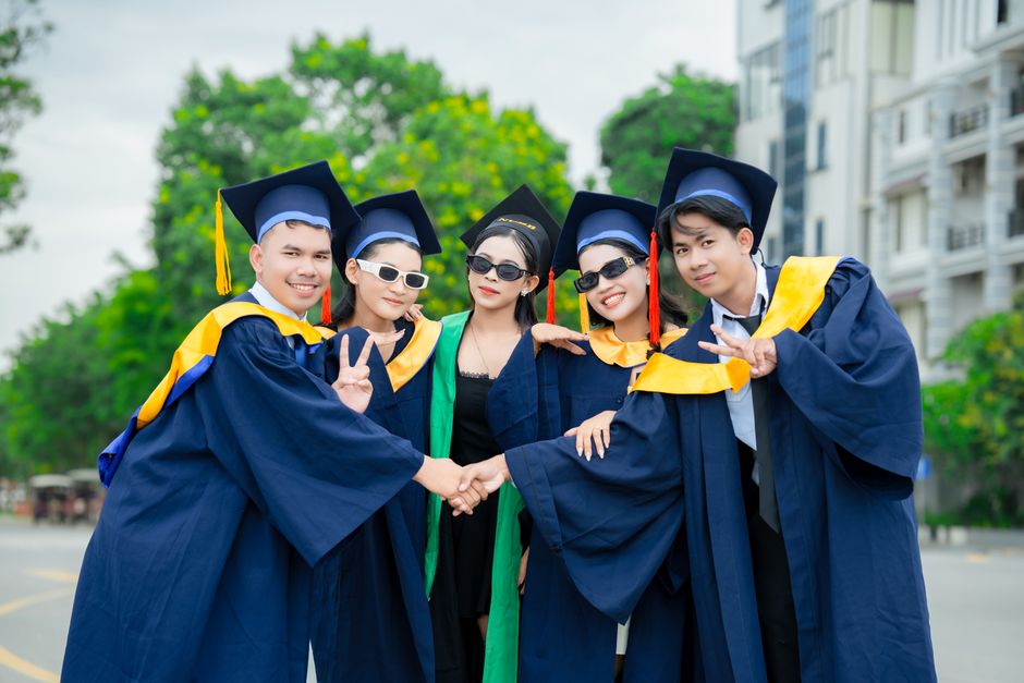 Student Loan Refinancing in 2026: Compare Rates & Savings
