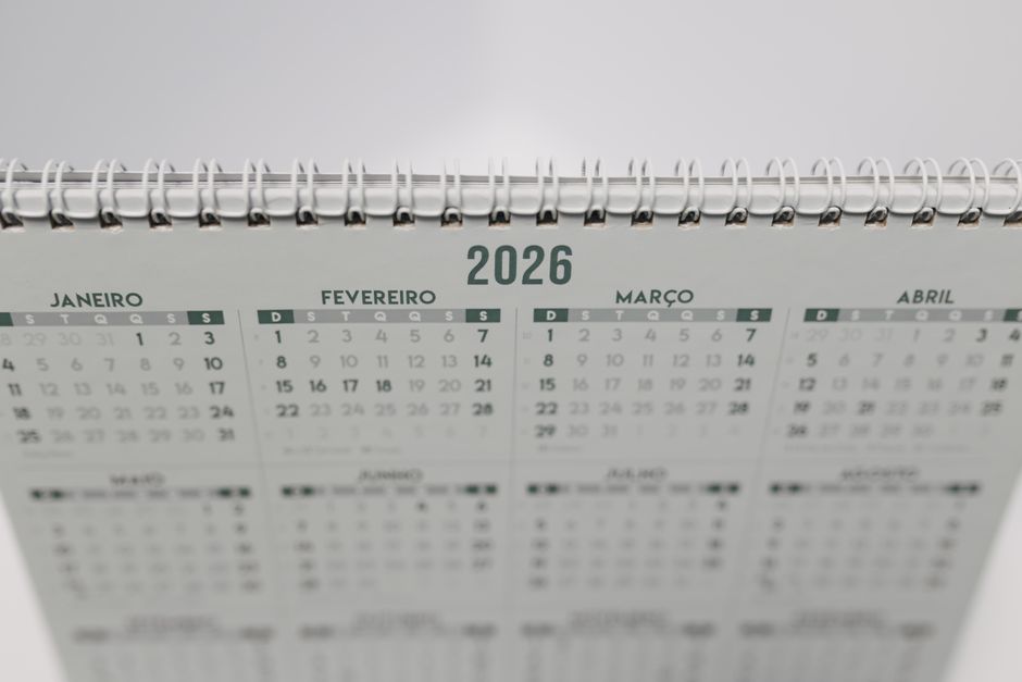 RMDs in 2026: Age Rules, Calculations, and Taxes