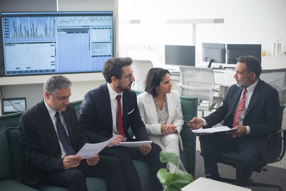 When to Hire a Financial Advisor in 2026: Break-Even Guide
