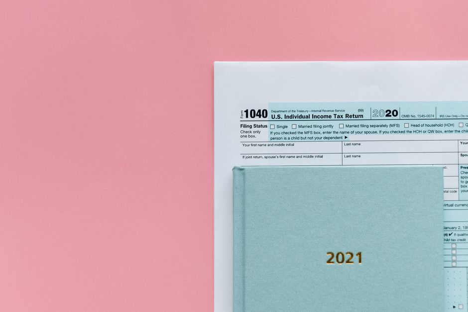 RSU Vesting Tax Guide 2026: Sell-to-Cover Explained